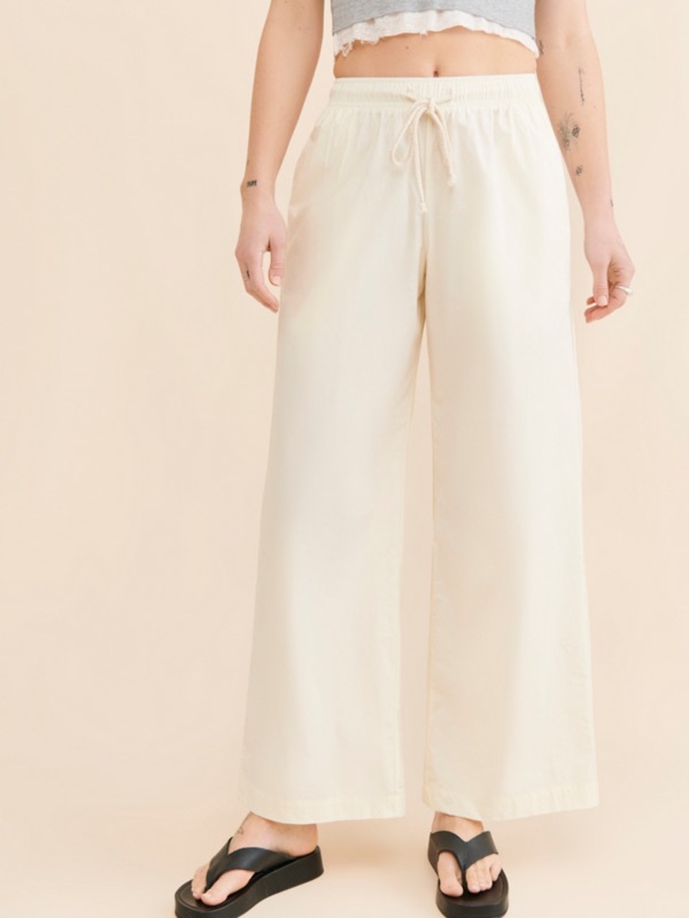 Donni Pop Wide Leg Pants in Yellow